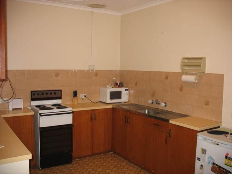 1/9 Gordon, Mount Gambier SA 5290