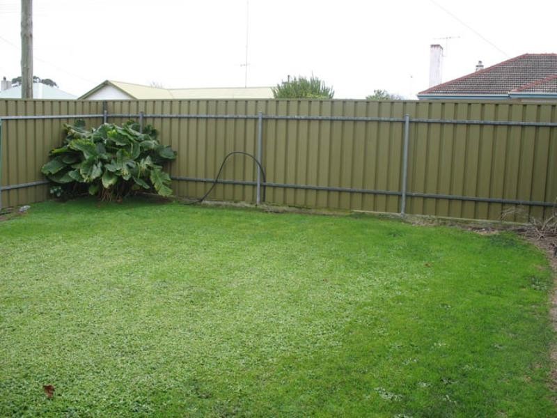 1/9 Gordon, Mount Gambier SA 5290