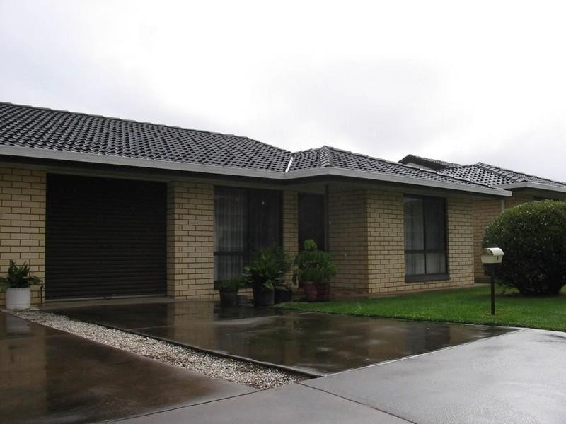 2/10 Henty Street, Mount Gambier SA 5290