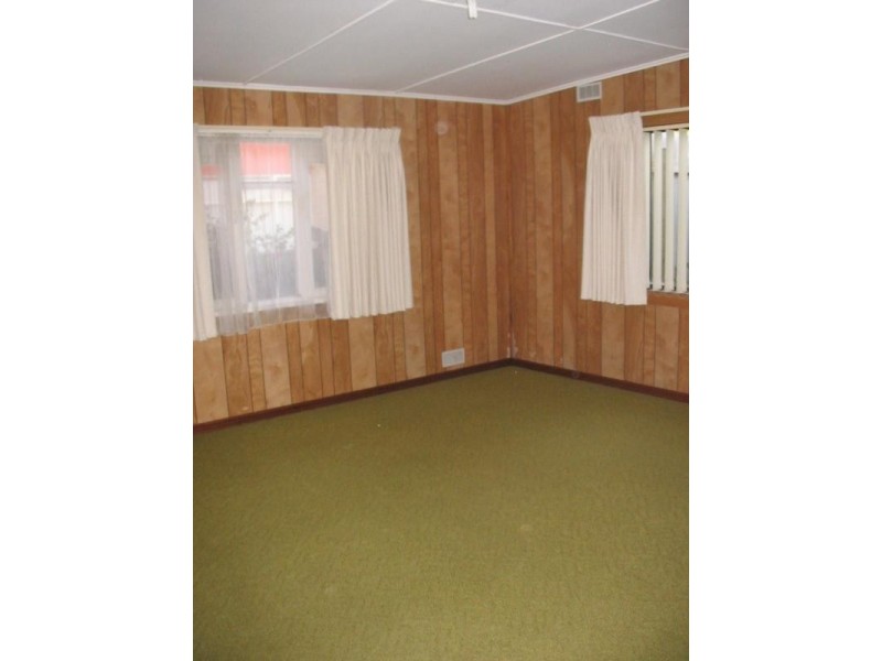 89 Lake Terrace East, Mount Gambier SA 5290