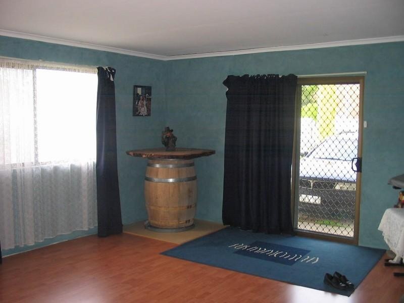 14 Draper Street, Tarpeena SA 5277