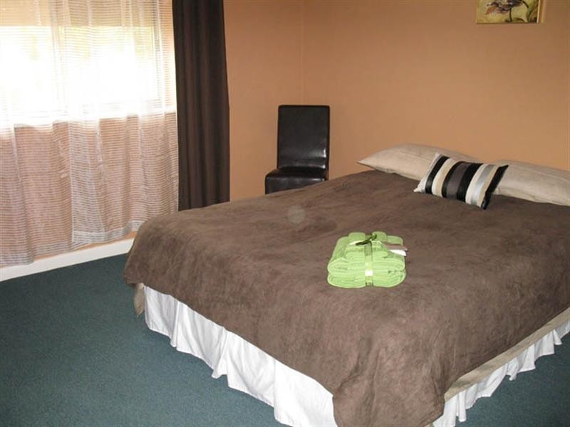 2/239 Jubilee Highway West, Mount Gambier SA 5290