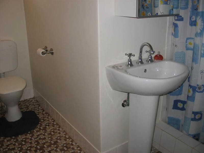 2/239 Jubilee Highway West, Mount Gambier SA 5290