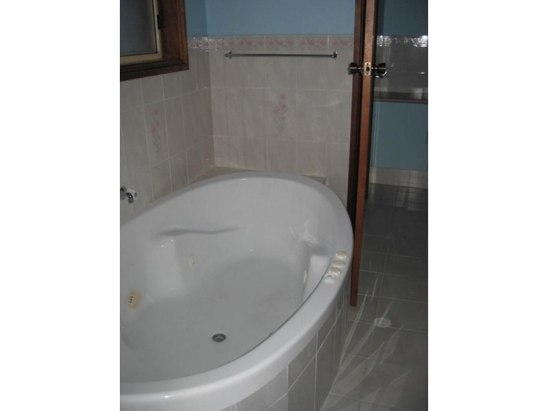 18 Lorikeet Street, Mount Gambier SA 5291