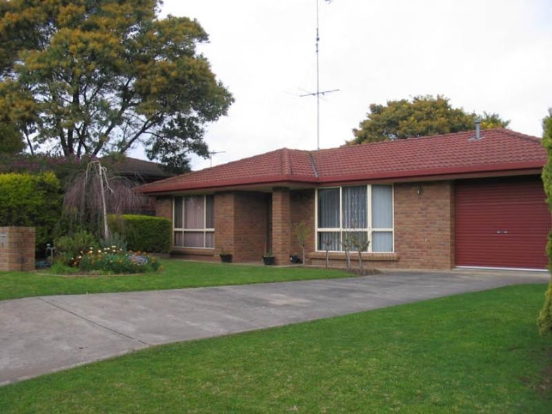 17 Sunset Drive, Mount Gambier SA 5290