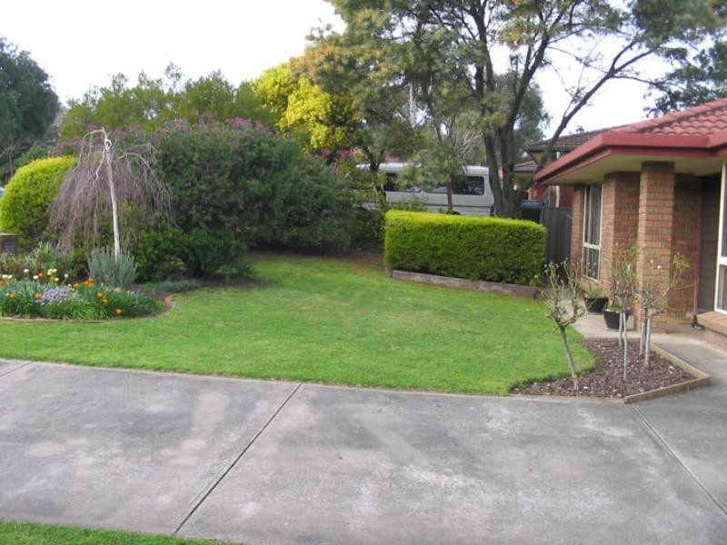 17 Sunset Drive, Mount Gambier SA 5290
