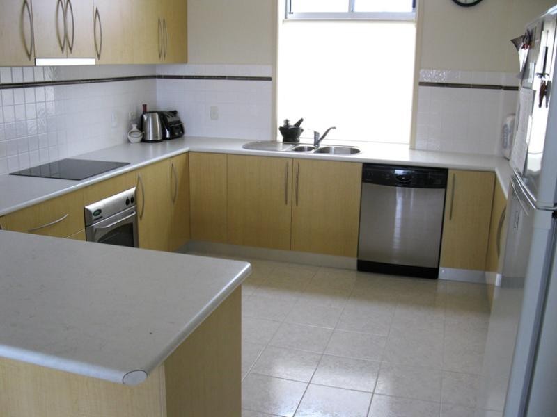 2003/3 Lake Terrace West, Mount Gambier SA 5291