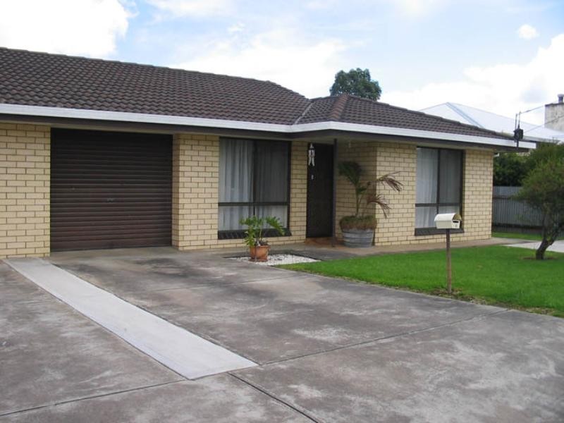 4/10 Henty Street, Mount Gambier SA 5290