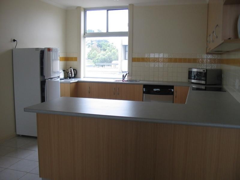 2004 3 Lake Terrace West, Mount Gambier SA 5291