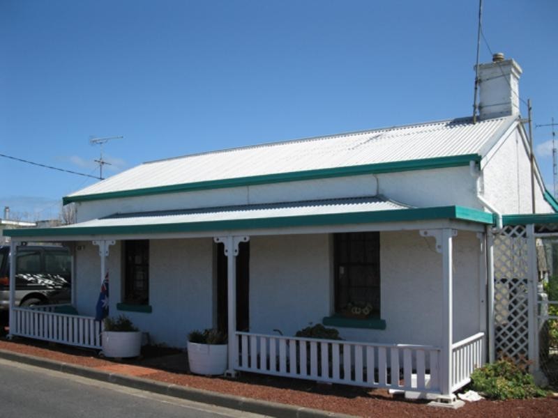 48 Church Street, Port Macdonnell SA 5291