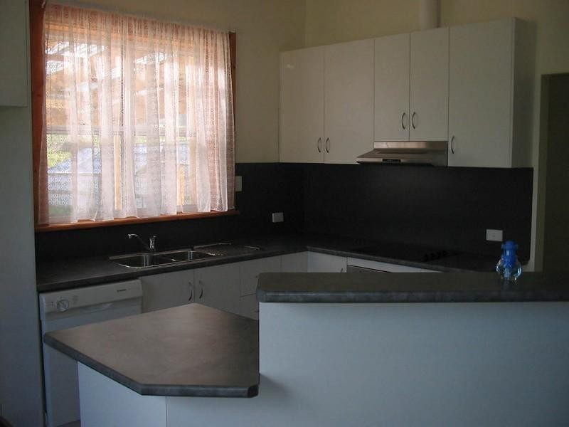 28 Montgomery Avenue, Mount Gambier SA 5291