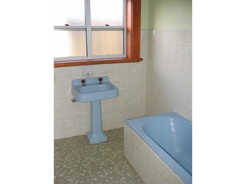 28 Montgomery Avenue, Mount Gambier SA 5291