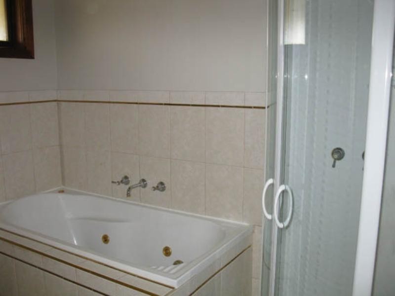 Lot 704 Leggetts Road, Worrolong, Mount Gambier SA 5290