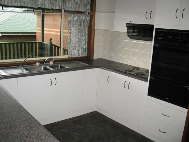 6 Shiloh Close, Mount Gambier SA 5290