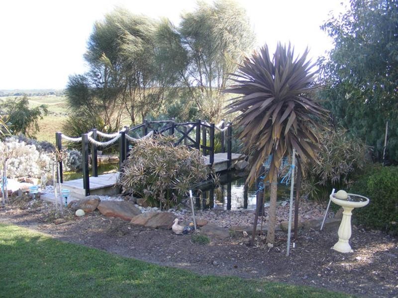 6215 Portland Road, Nelson VIC 3292