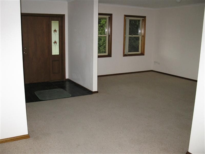 6 Shiloh Close, Mount Gambier SA 5290