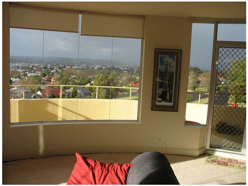 2001/3 Lake Terrace West, Mount Gambier SA 5290