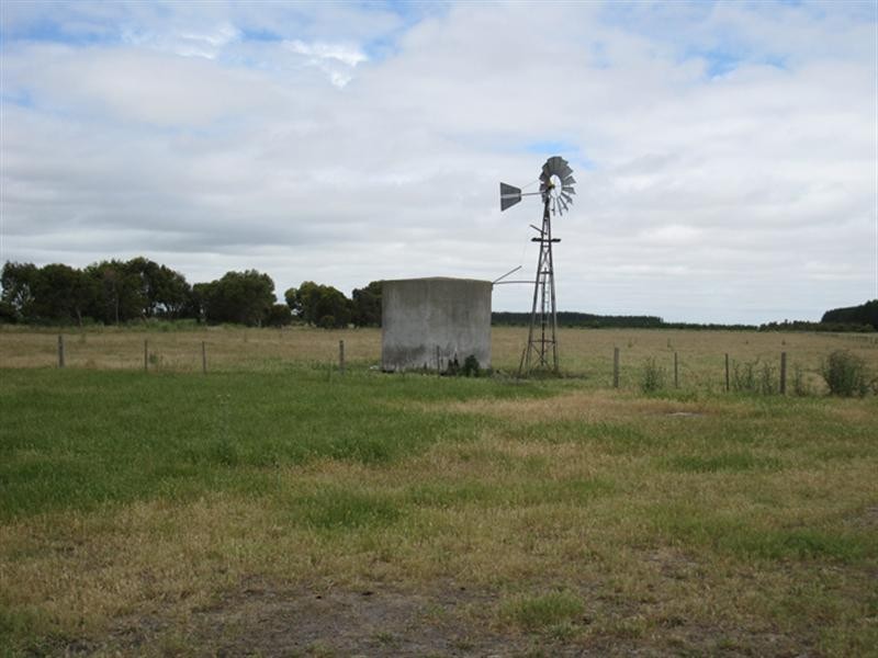 “Erivon” Magerys Lane, Thornlea SA 5280