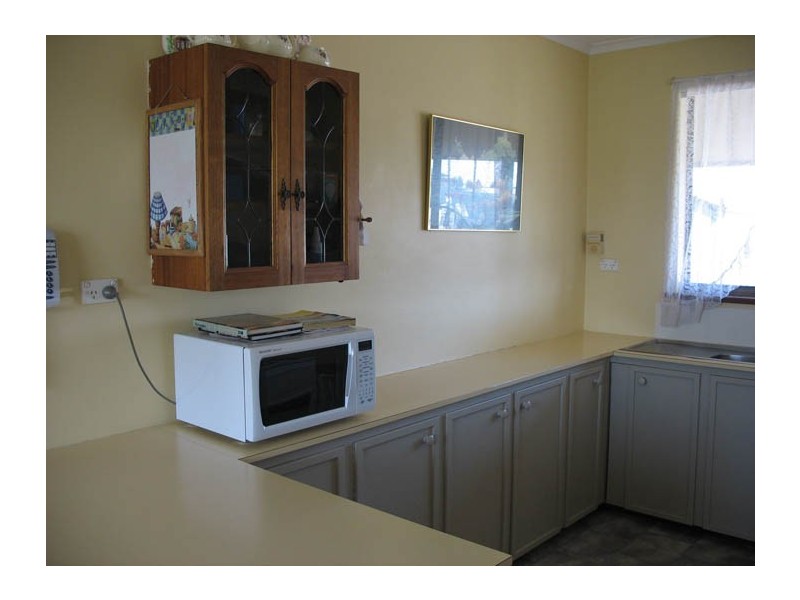 11 Bryan Street, Allendale East SA 5291