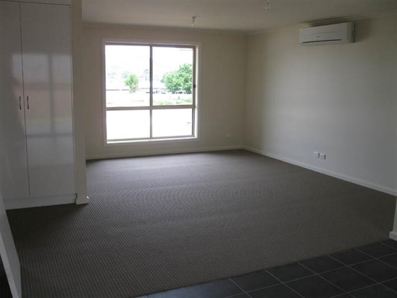 10/2A Coolabah Street, Mount Gambier SA 5290