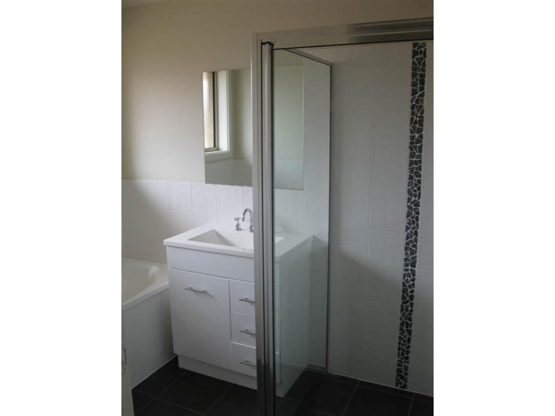 10/2A Coolabah Street, Mount Gambier SA 5290