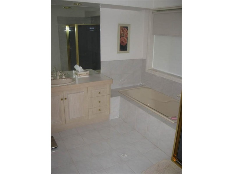 20 Tanglewood Crescent, Mount Gambier SA 5290