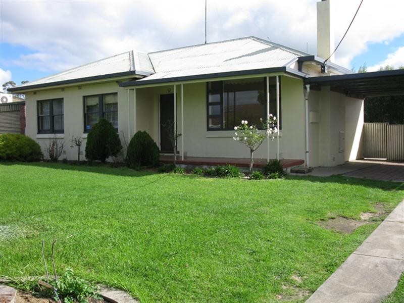 8 Warren Street, Mount Gambier SA 5290