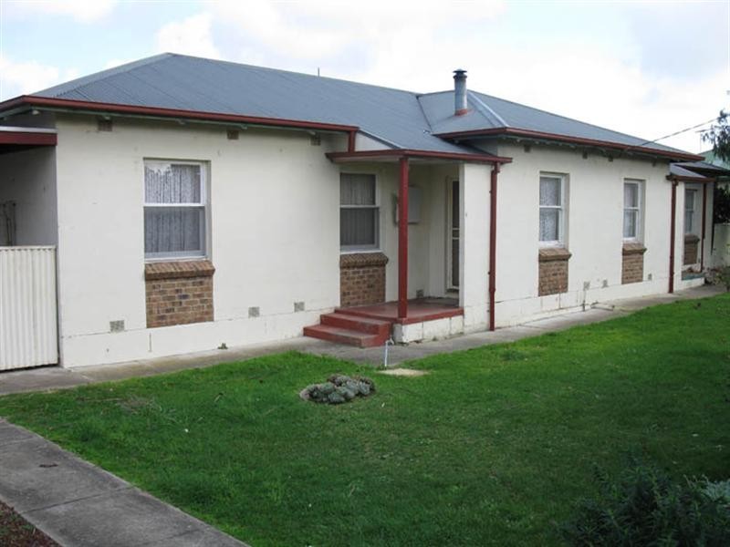 6 Daphne Street, Millicent SA 5280