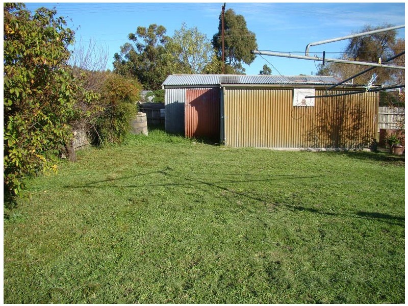 18 Hunkin Terrace, Nangwarry SA 5277