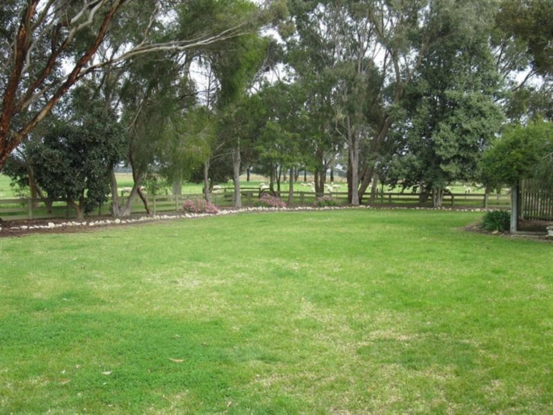 1 Rochow Wrays Road, Laurie Park SA 5271