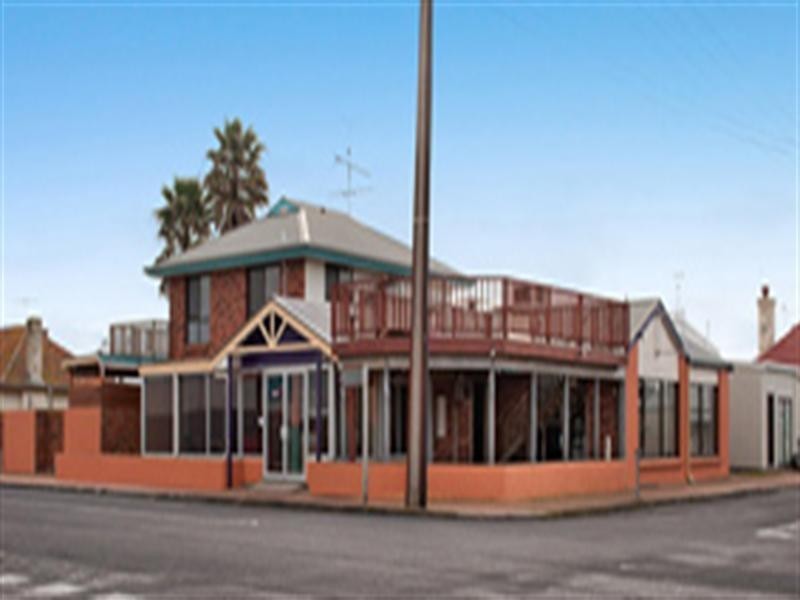 10 Standish Street, Port Macdonnell SA 5291