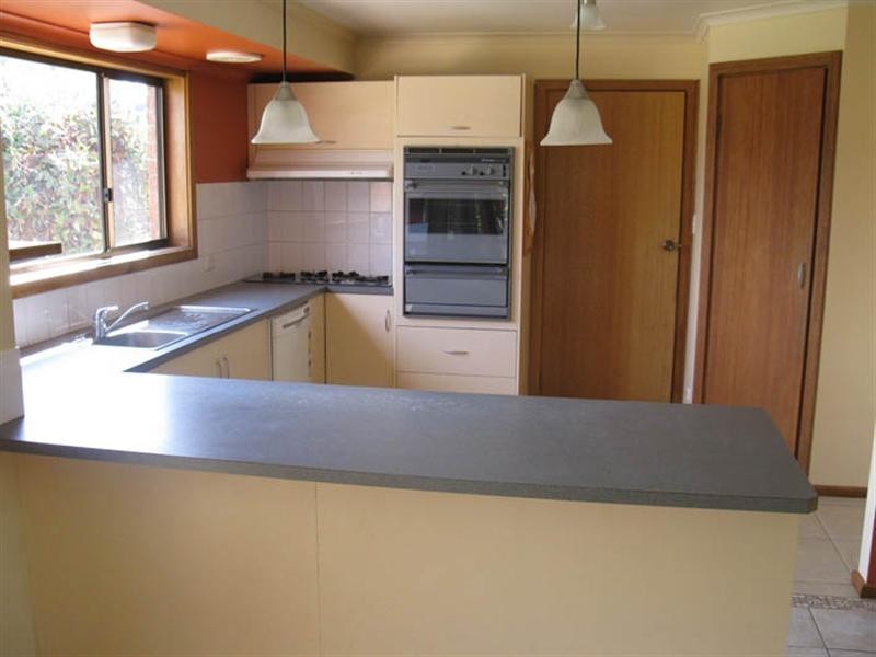 1 Glenmora Court, Mount Gambier SA 5290