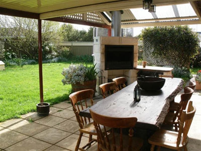 1 Glenmora Court, Mount Gambier SA 5290