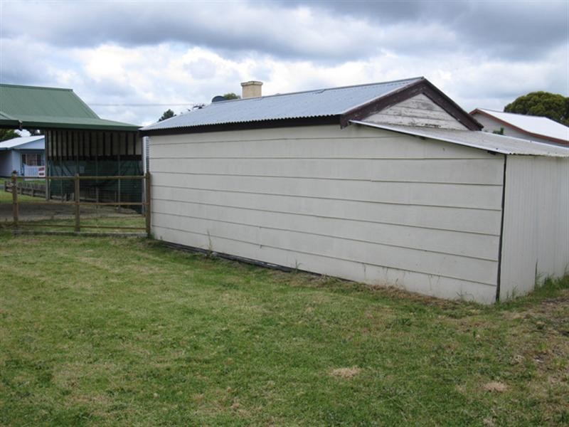 15 Laffer Street, Nangwarry SA 5277