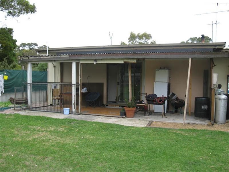 7 Albinia Terrace East, Tarpeena SA 5277