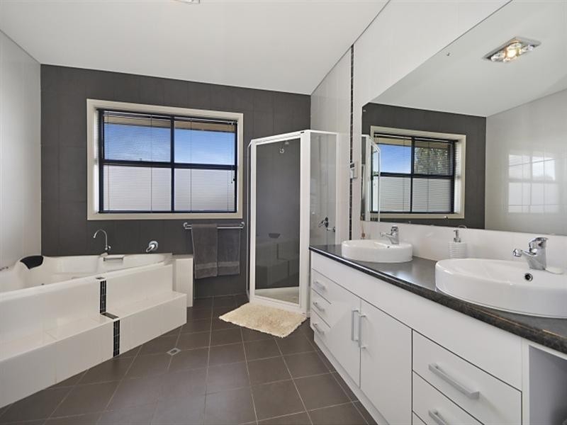 68 Wehl Street North, Mount Gambier SA 5290