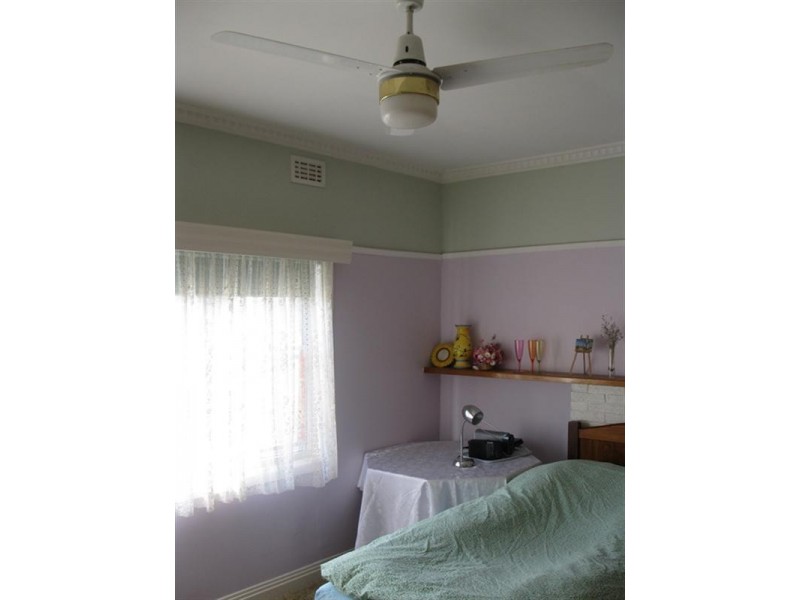 68 McConochie Street, Coleraine VIC 3315