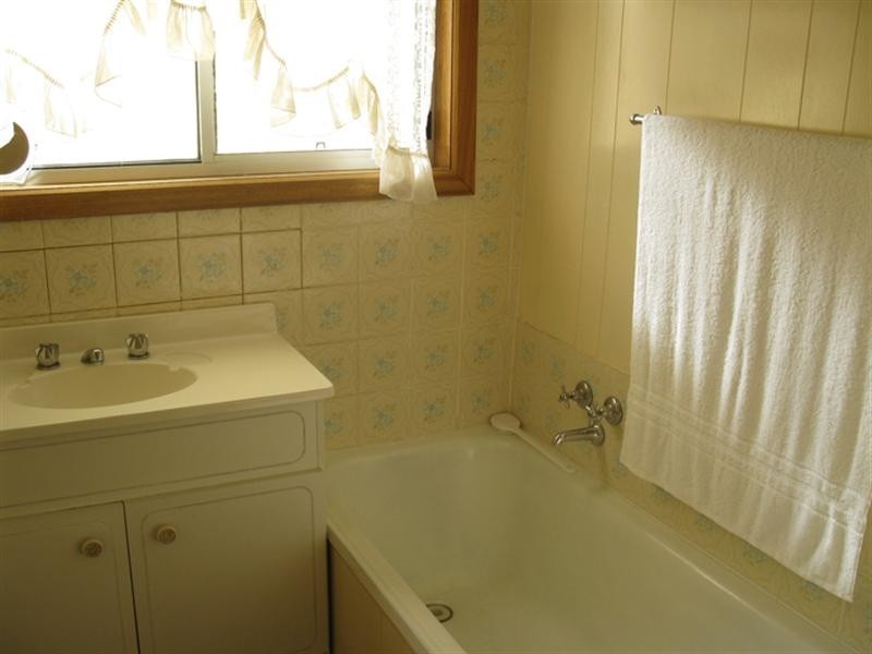 68 McConochie Street, Coleraine VIC 3315