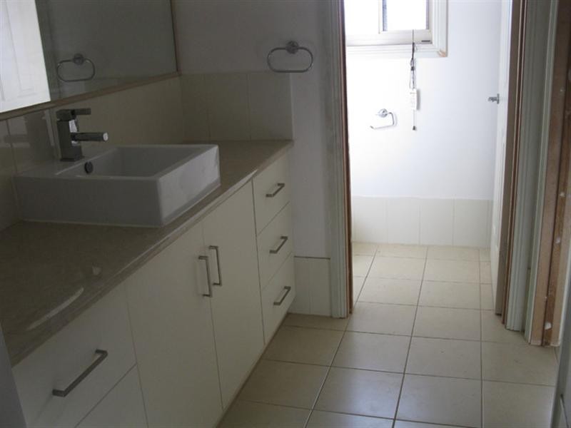 4 Henley Street, Mount Gambier SA 5290