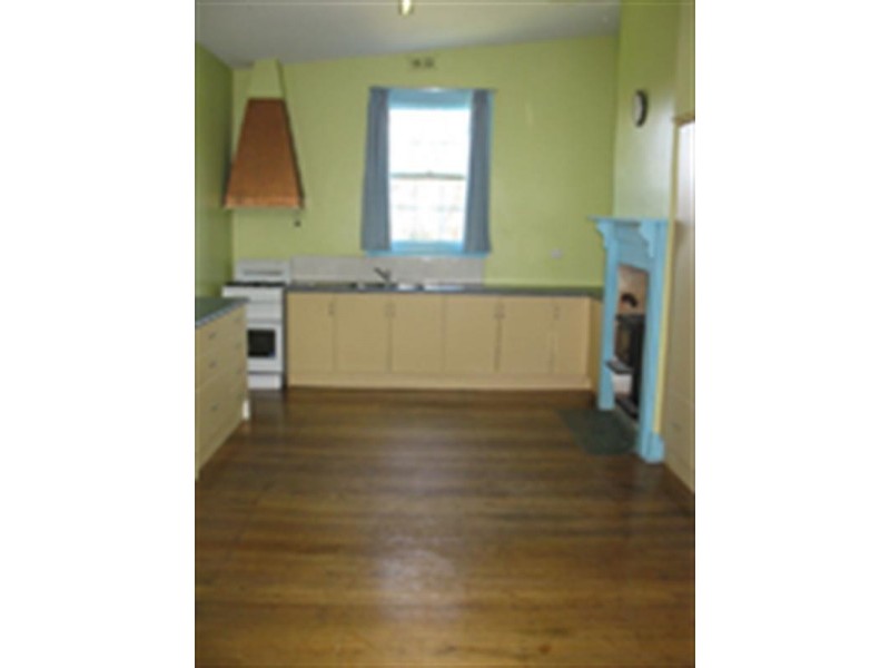 47 Elizabeth Street, Port Macdonnell SA 5291