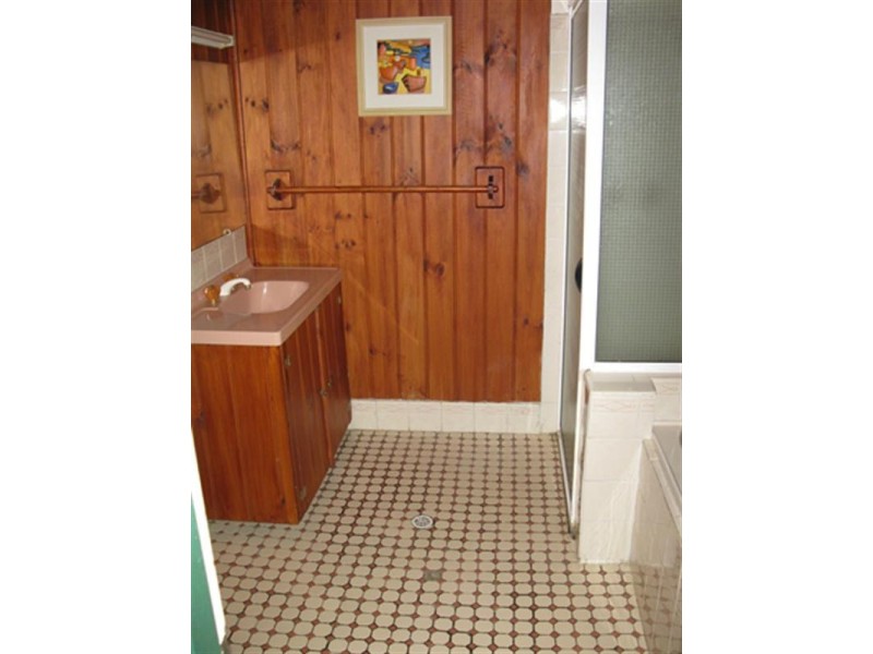 47 Elizabeth Street, Port Macdonnell SA 5291