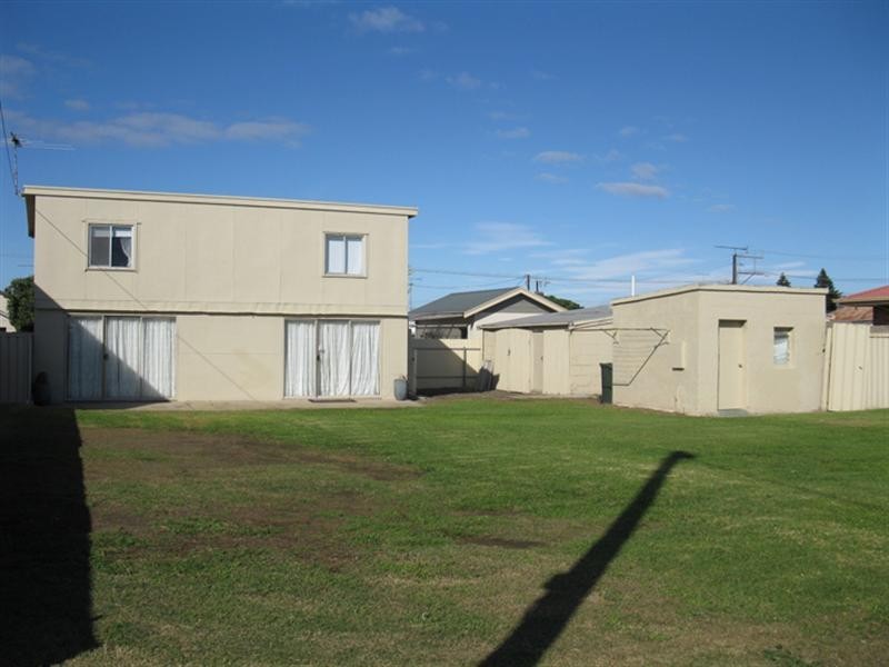 23 Meylin Street, Port Macdonnell SA 5291