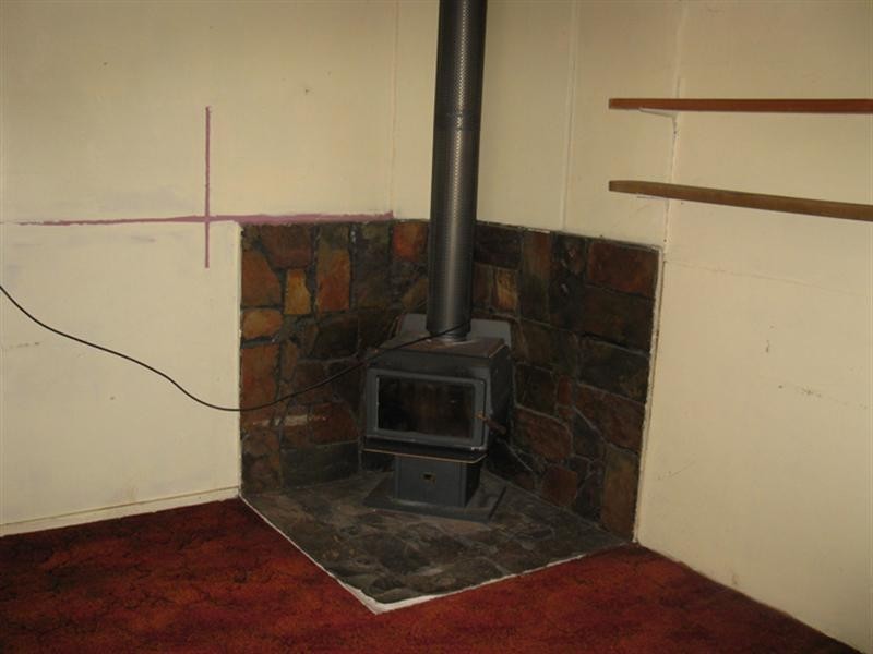 8 Cowell Street, Tarpeena SA 5277