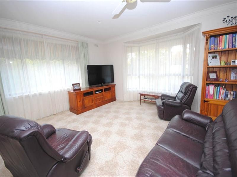 17 Urquhart Street, Dartmoor VIC 3304