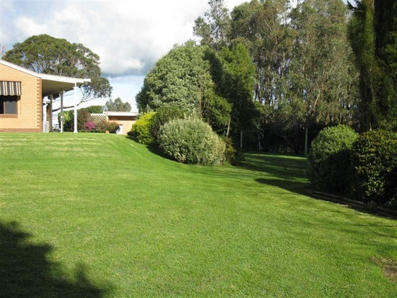 17 Urquhart Street, Dartmoor VIC 3304