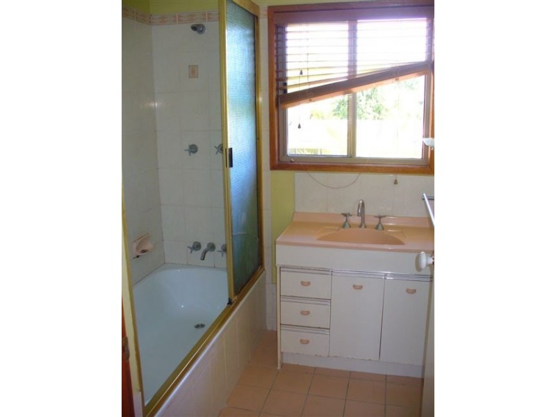 18 Isabel Street, Tinana QLD 4650