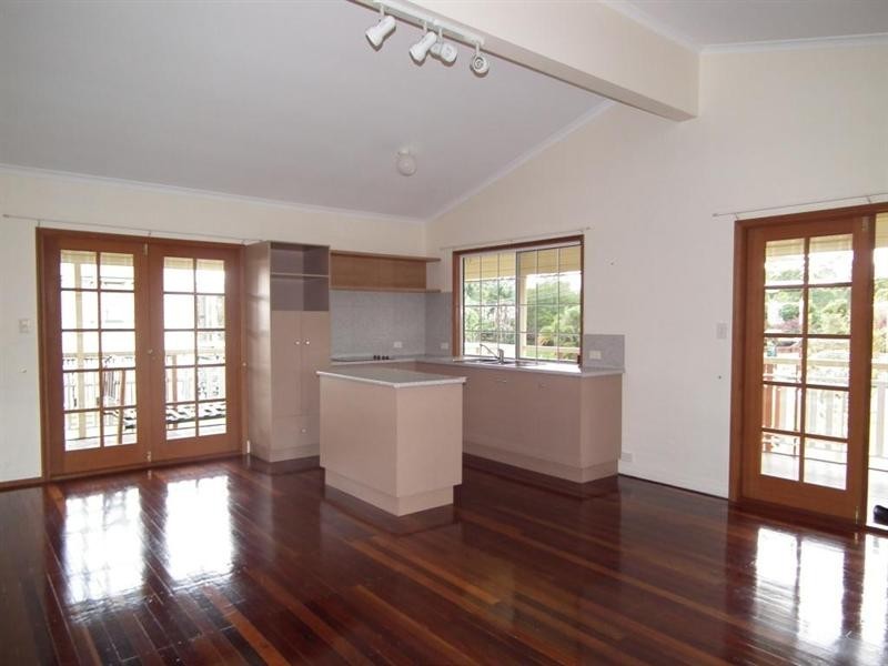 17 Cran Street, Tinana QLD 4650