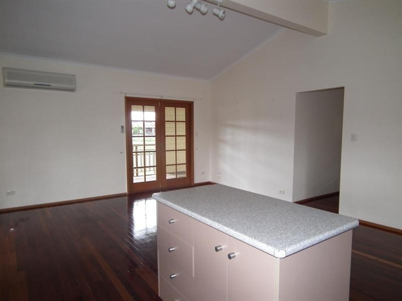 17 Cran Street, Tinana QLD 4650