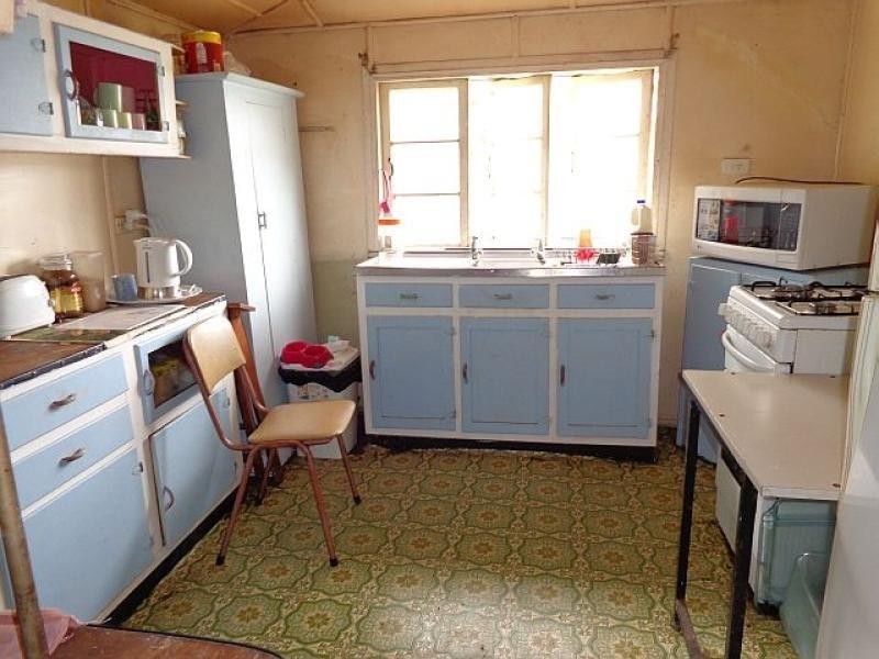 14 Bowen Street, Maryborough QLD 4650