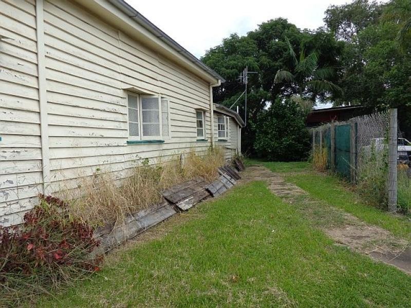 14 Bowen Street, Maryborough QLD 4650